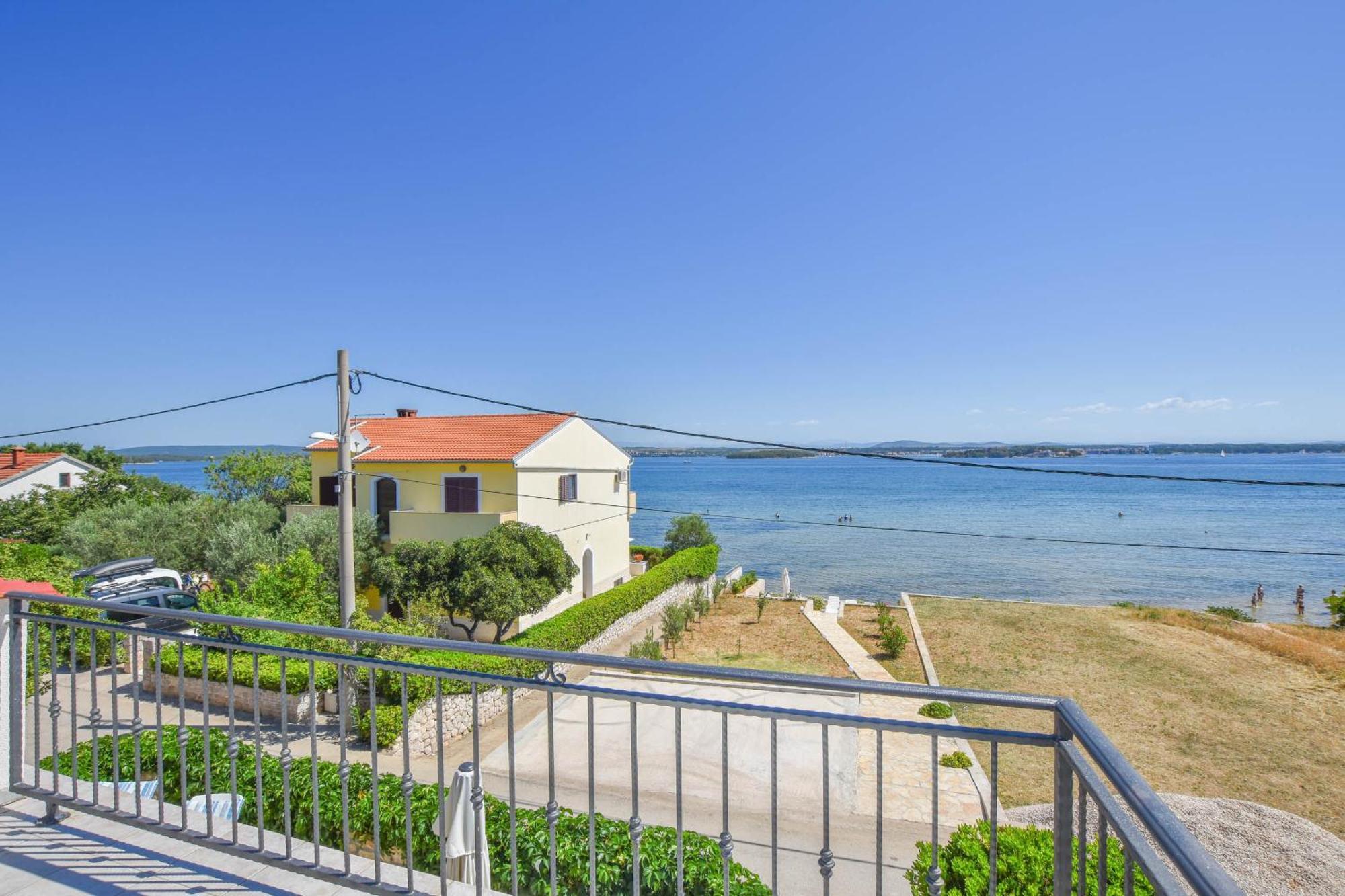 Apartment Blazenka - 20M From The Sea Tkon Buitenkant foto